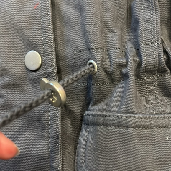 Women’s Small Grey Fur Jacket - Picture 9 of 12